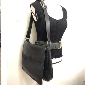 FRYE VTG Genuine Leather Messenger Bag